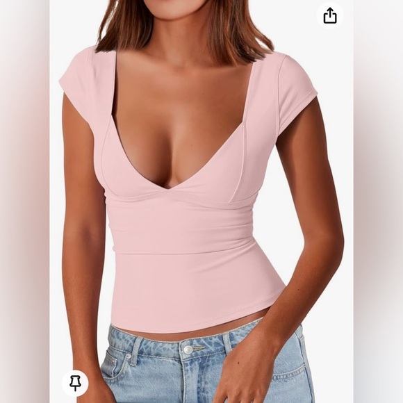 Trendy queen Amazon top - Picture 5 of 10